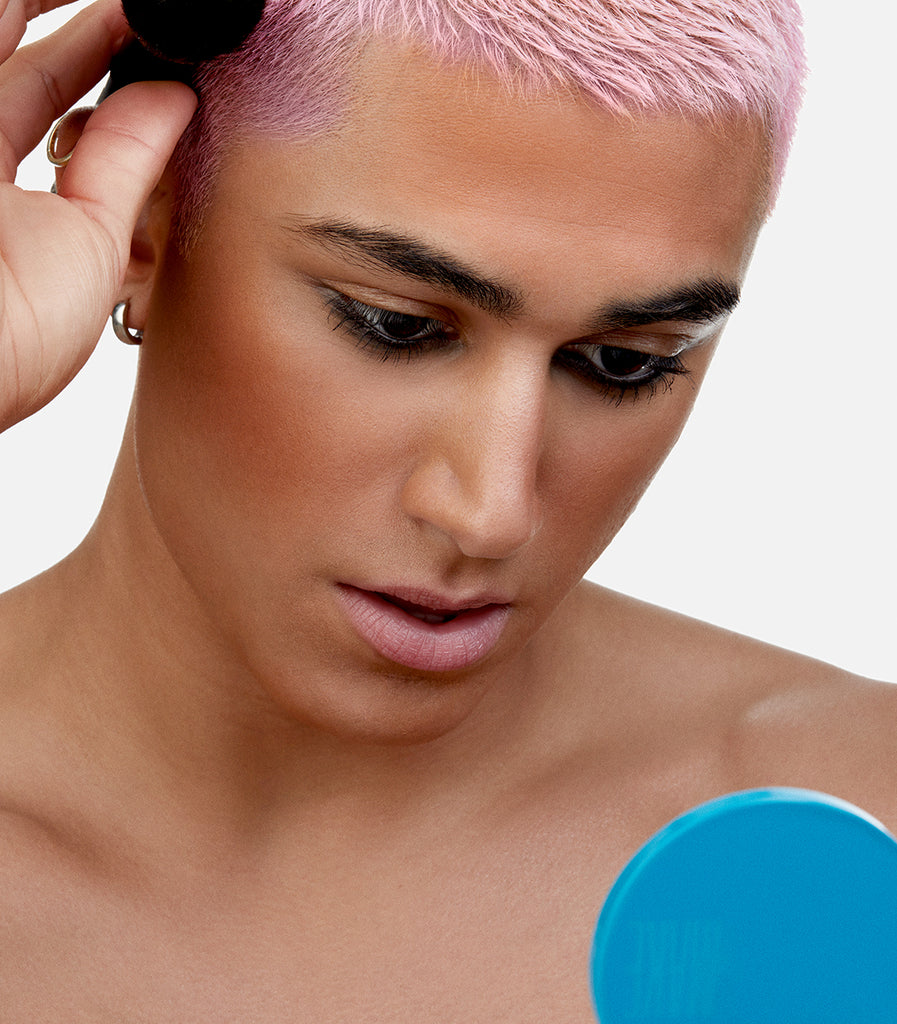 Christian Wears Skin Mimetic Microsuede Bronzer in Dune