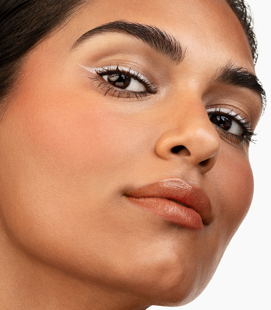 Light Liner: Better Than White Eyeliner