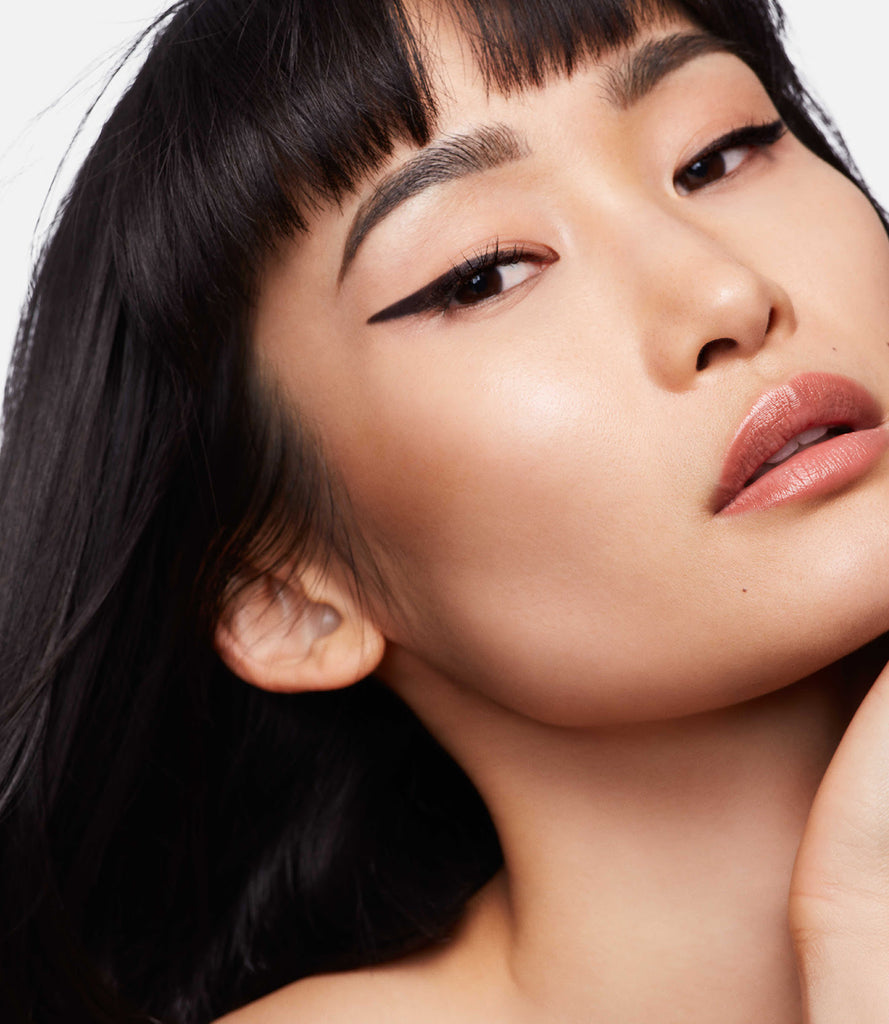 How to Prep Under Eyes for Seamless Concealer Application