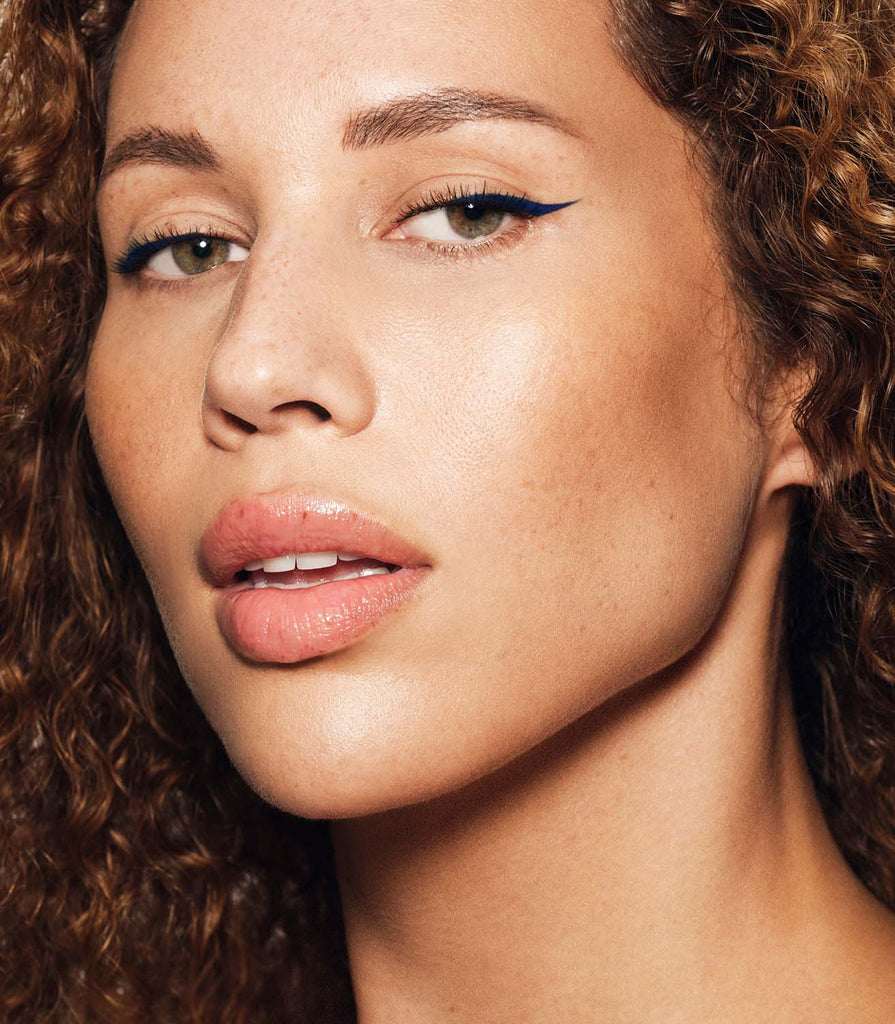 Diffusion Dew Skin Tint in Tan 06