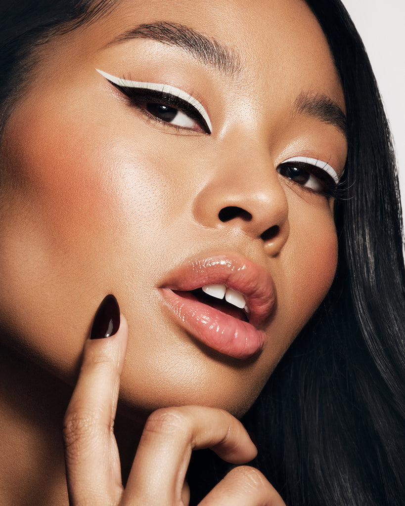 Liquid Line in Available in 13 Shades